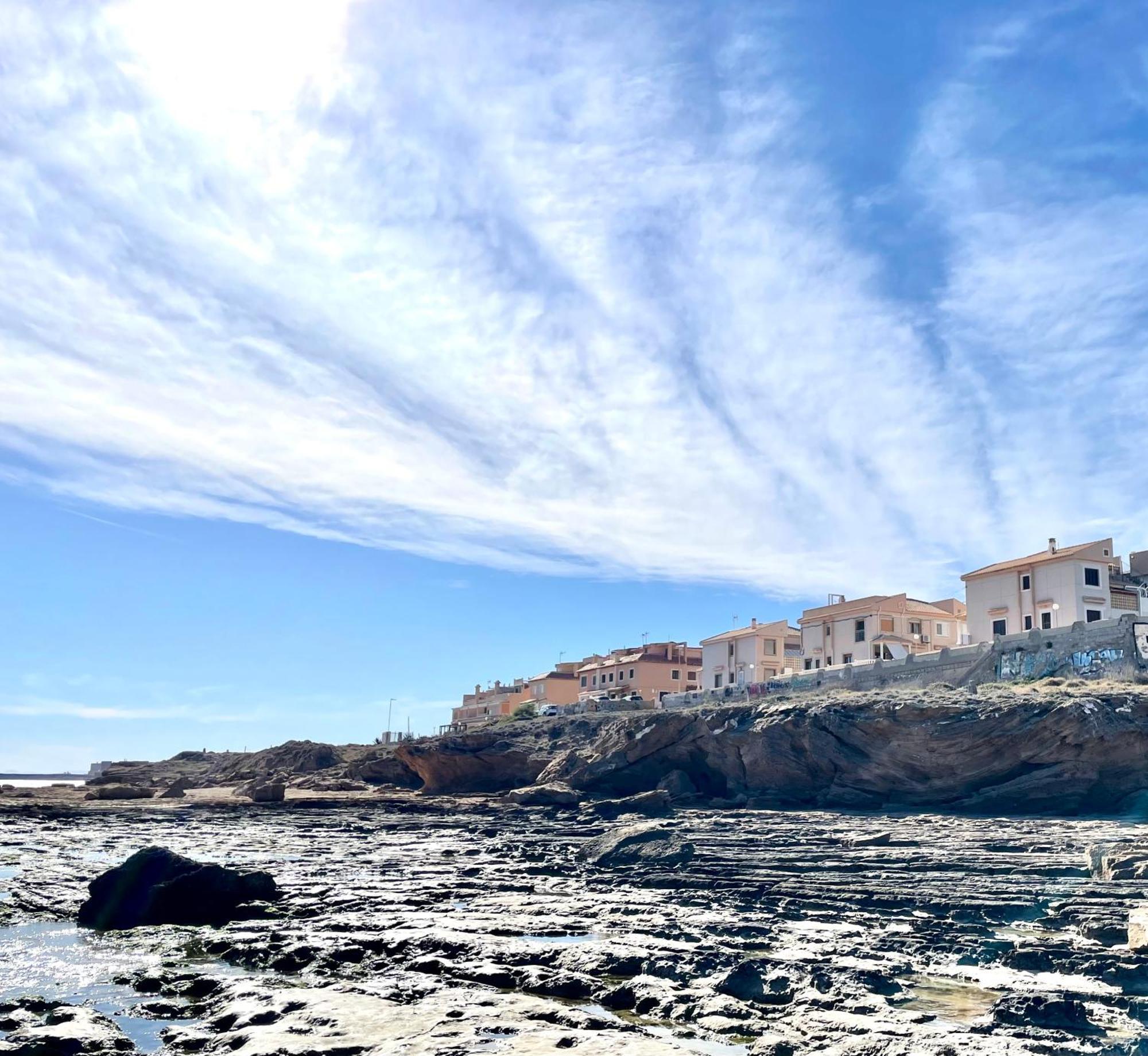Villa Suerte Del Mar ตอร์เรเวียคา ภายนอก รูปภาพ