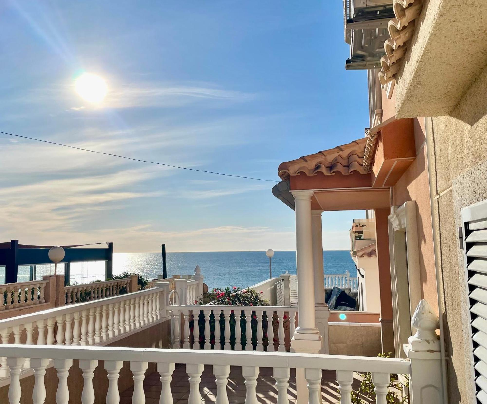 Villa Suerte Del Mar ตอร์เรเวียคา ภายนอก รูปภาพ