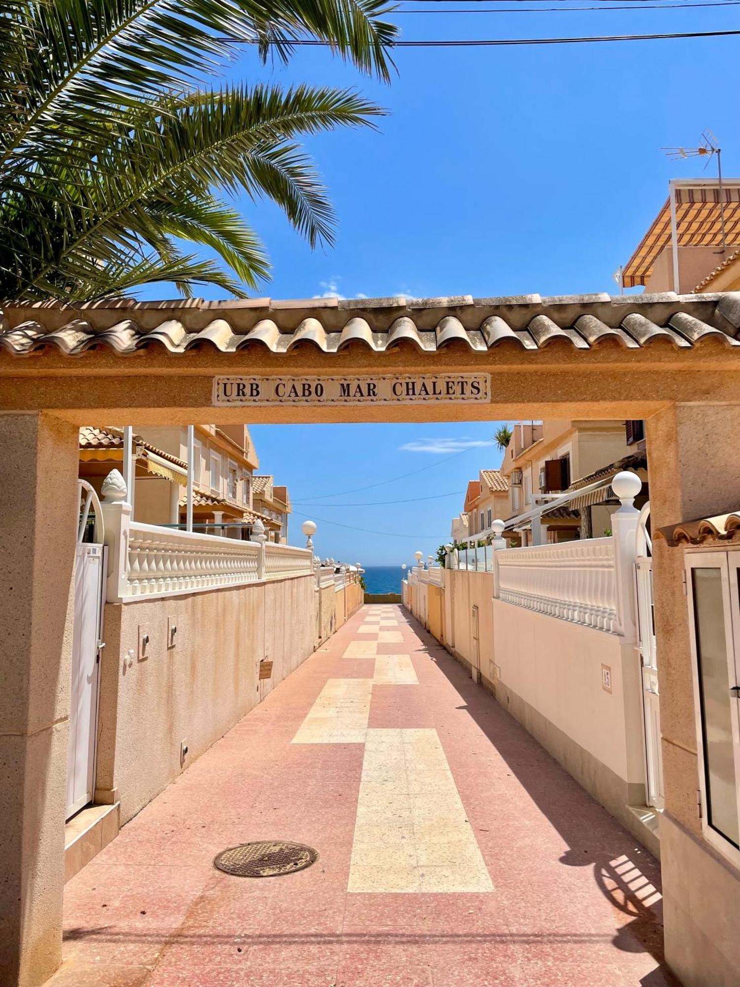 Villa Suerte Del Mar ตอร์เรเวียคา ภายนอก รูปภาพ